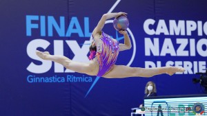 forza e coraggio   sella viola foto pagliaricci   simone ferraro gio08097